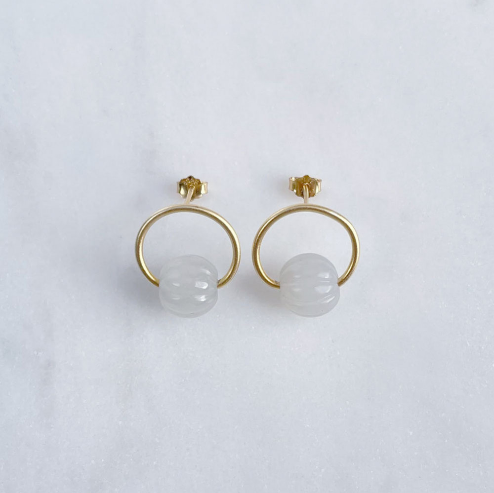 Fülbevaló jáde kővel