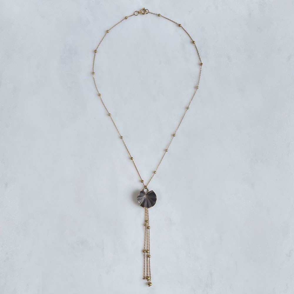 Tavirózsa medálos nyaklánc